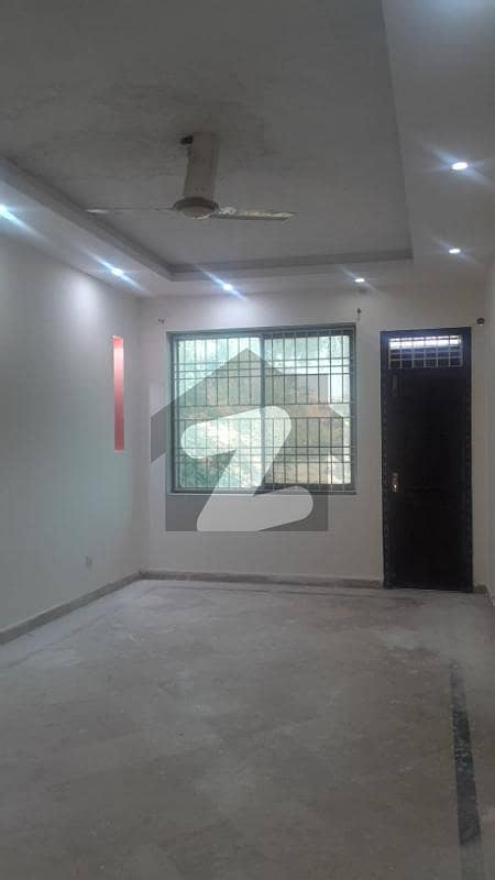 10 Marla Full House For Rent in E-11 10 Marla Full House For Rent in E-11