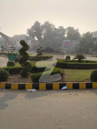 چنار باغ ۔ شاہین بلاک چنار باغ,لاہور میں 1 کنال رہائشی پلاٹ 1.15 کروڑ میں برائے فروخت۔