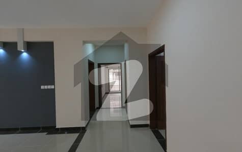 In Askari 5 - Sector J Flat Sized 2900 Square Feet For Sale In Askari 5 - Sector J Flat Sized 2900 Square Feet For Sale