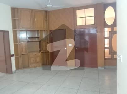 فورٹ ولاز - بلاک اے فورٹ ولاز,لاہور میں 3 کمروں کا 1 کنال بالائی پورشن 1.05 لاکھ میں کرایہ پر دستیاب ہے۔