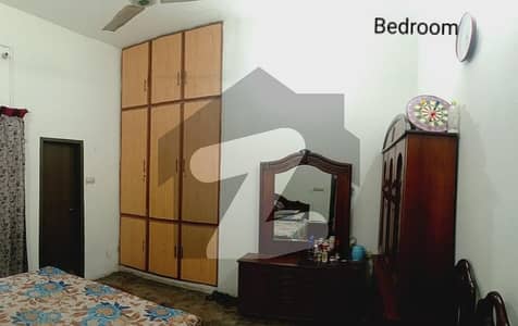 5 Marla 3nd Floor Portion For Rent In Township A2 Lahore 5 Marla 3nd Floor Portion For Rent In Township A2 Lahore