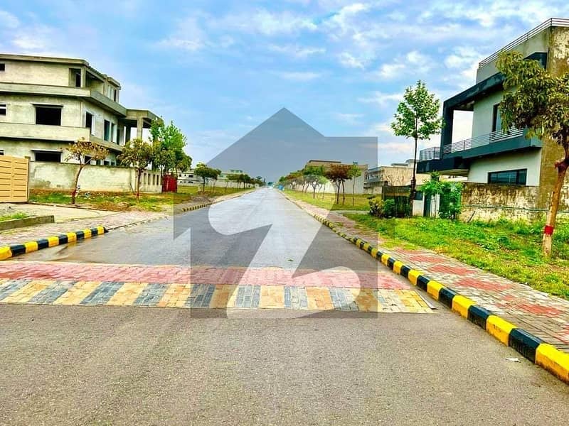 Possession Plot 50x75 Street 16