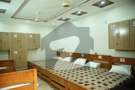 (FOR MALES) BEDIAN ROAD NEAR SHAHBAZ SHARIF HOSPITAL  1 BED FULL FURNISHED AVAILABLE ON RENT ELECTRICITY, INTERNET, WATER INCLUDED IN RENT (SHARING ROOM)