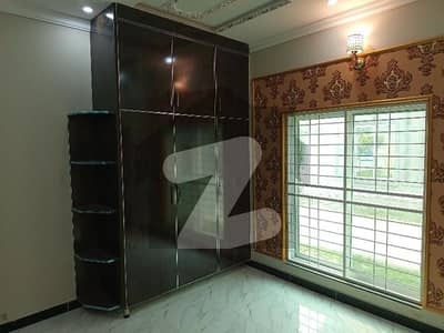 Ideally Located House Of 3 Marla Is Available For rent In Lahore