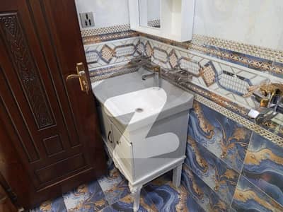 وائٹل ہومز سی سی وائٹل ہومز ہاؤسنگ سکیم,لاہور میں 4 کمروں کا 3 مرلہ مکان 60.0 ہزار میں کرایہ پر دستیاب ہے۔