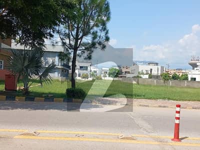 بحریہ انکلیو - سیکٹر ای بحریہ انکلیو,بحریہ ٹاؤن,اسلام آباد میں 1 کنال رہائشی پلاٹ 2.9 کروڑ میں برائے فروخت۔ بحریہ انکلیو - سیکٹر ای بحریہ انکلیو,بحریہ ٹاؤن,اسلام آباد میں 1 کنال رہائشی پلاٹ 2.9 کروڑ میں برائے فروخت۔