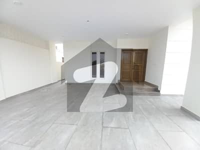 Beautifully Designed 5 Bed Brig House Available For Urgent Rent In Askari 10 Sec-S!