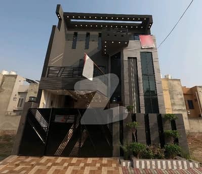 الرحمان فیز 2 - بلاک ایل الرحمان گارڈن فیز 2,الرحمان گارڈن,لاہور میں 5 کمروں کا 5 مرلہ مکان 2.25 کروڑ میں برائے فروخت۔