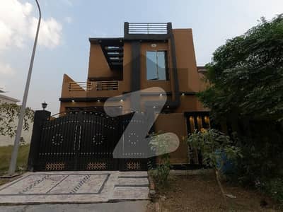 Good Prime Location 5 Marla House For Sale In Lahore Motorway City