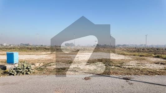 ڈی ایچ اے فیز9 پریزم - بلاک ای ڈی ایچ اے فیز9 پریزم,ڈی ایچ اے ڈیفینس,لاہور میں 1 کنال رہائشی پلاٹ 2.5 کروڑ میں برائے فروخت۔ ڈی ایچ اے فیز9 پریزم - بلاک ای ڈی ایچ اے فیز9 پریزم,ڈی ایچ اے ڈیفینس,لاہور میں 1 کنال رہائشی پلاٹ 2.5 کروڑ میں برائے فروخت۔