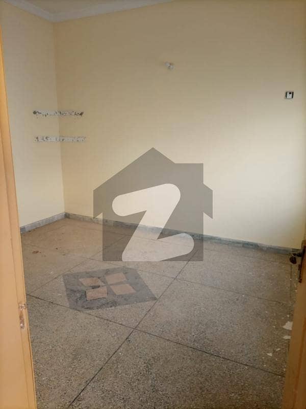 چٹھہ بختاور اسلام آباد میں 2 کمروں کا 5 مرلہ مکان 35.0 ہزار میں کرایہ پر دستیاب ہے۔ چٹھہ بختاور اسلام آباد میں 2 کمروں کا 5 مرلہ مکان 35.0 ہزار میں کرایہ پر دستیاب ہے۔