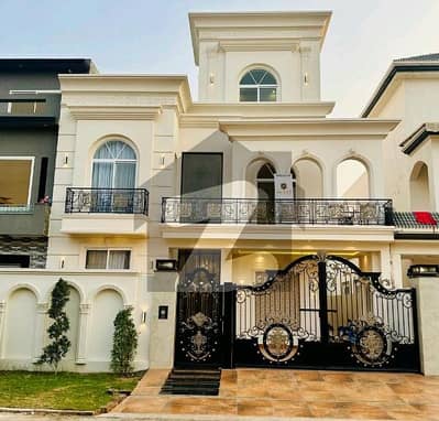 Prime Location Citi Housing Society House Sized 10 Marla Is Available Prime Location Citi Housing Society House Sized 10 Marla Is Available