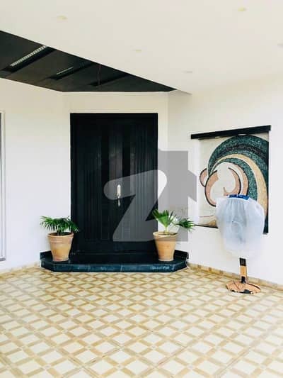 ڈی ایچ اے فیز 6 ڈیفنس (ڈی ایچ اے),لاہور میں 3 کمروں کا 1 کنال مکان 1.1 لاکھ میں کرایہ پر دستیاب ہے۔ ڈی ایچ اے فیز 6 ڈیفنس (ڈی ایچ اے),لاہور میں 3 کمروں کا 1 کنال مکان 1.1 لاکھ میں کرایہ پر دستیاب ہے۔