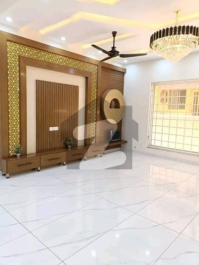 پیراگون سٹی لاہور میں 4 کمروں کا 10 مرلہ مکان 1.35 لاکھ میں کرایہ پر دستیاب ہے۔ پیراگون سٹی لاہور میں 4 کمروں کا 10 مرلہ مکان 1.35 لاکھ میں کرایہ پر دستیاب ہے۔