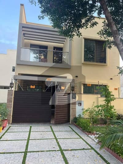 بحریہ ٹاؤن - علی بلاک بحریہ ٹاؤن - پریسنٹ 12,بحریہ ٹاؤن کراچی,کراچی میں 3 کمروں کا 5 مرلہ مکان 90.0 ہزار میں کرایہ پر دستیاب ہے۔ بحریہ ٹاؤن - علی بلاک بحریہ ٹاؤن - پریسنٹ 12,بحریہ ٹاؤن کراچی,کراچی میں 3 کمروں کا 5 مرلہ مکان 90.0 ہزار میں کرایہ پر دستیاب ہے۔