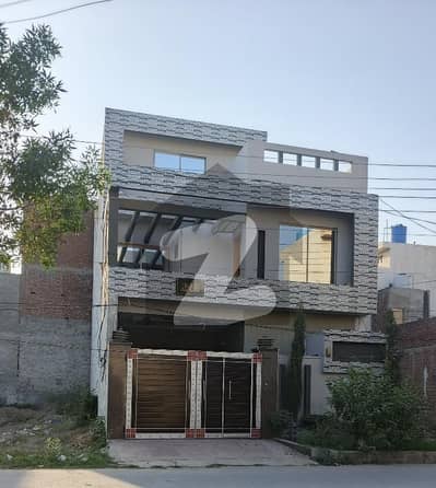 شاہین ولاز شیخوپورہ میں 3 کمروں کا 5 مرلہ مکان 55.0 ہزار میں کرایہ پر دستیاب ہے۔