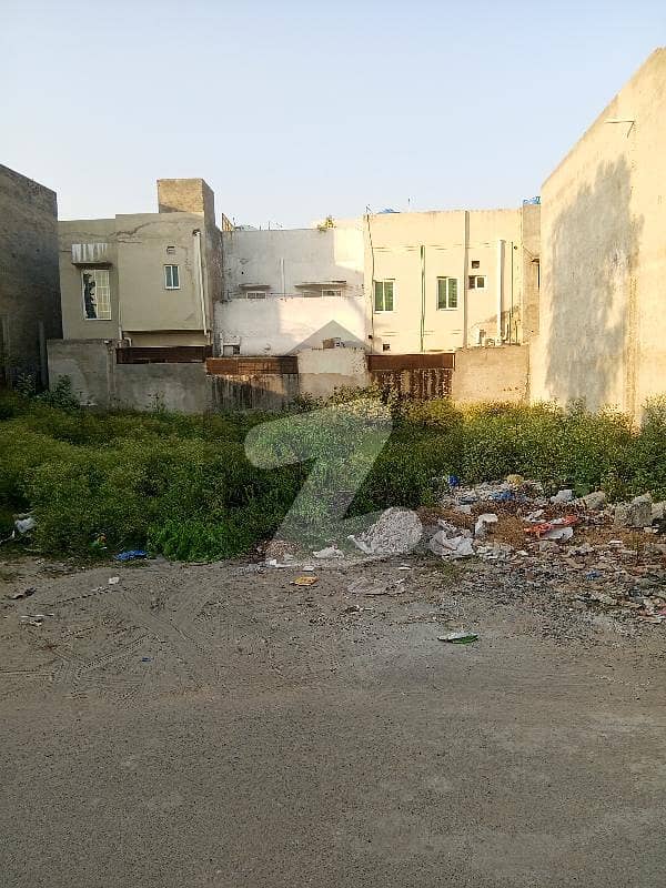 پیراگون سٹی ۔ وُوڈز بلاک پیراگون سٹی,لاہور میں 6 مرلہ رہائشی پلاٹ 1.5 کروڑ میں برائے فروخت۔ پیراگون سٹی ۔ وُوڈز بلاک پیراگون سٹی,لاہور میں 6 مرلہ رہائشی پلاٹ 1.5 کروڑ میں برائے فروخت۔