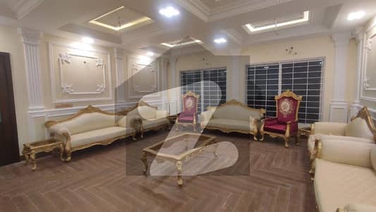 پی جی ای سی ایچ ایس فیز 1 پنجاب گورنمنٹ ایمپلائیز سوسائٹی,لاہور میں 7 کمروں کا 1 کنال مکان 9.0 کروڑ میں برائے فروخت۔ پی جی ای سی ایچ ایس فیز 1 پنجاب گورنمنٹ ایمپلائیز سوسائٹی,لاہور میں 7 کمروں کا 1 کنال مکان 9.0 کروڑ میں برائے فروخت۔