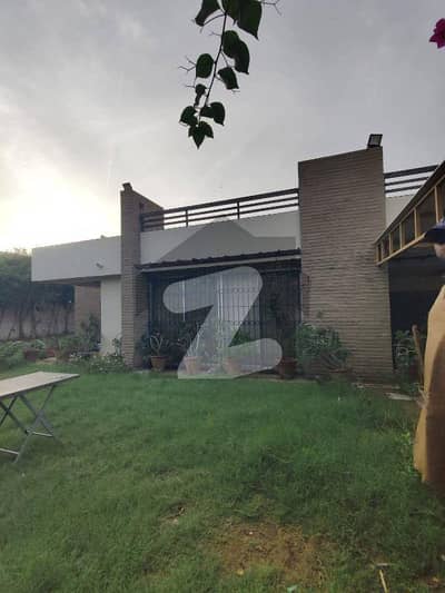 1000 Sq. Yards Well-Maintained Single Storey Bungalow for Rent DHA Phase 5, Karachi 1000 Sq. Yards Well-Maintained Single Storey Bungalow for Rent DHA Phase 5, Karachi