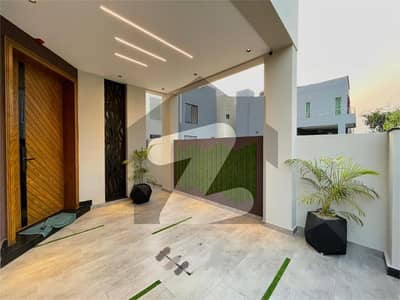 ڈی ایچ اے 9 ٹاؤن ڈیفنس (ڈی ایچ اے),لاہور میں 3 کمروں کا 5 مرلہ مکان 85.0 ہزار میں کرایہ پر دستیاب ہے۔ ڈی ایچ اے 9 ٹاؤن ڈیفنس (ڈی ایچ اے),لاہور میں 3 کمروں کا 5 مرلہ مکان 85.0 ہزار میں کرایہ پر دستیاب ہے۔