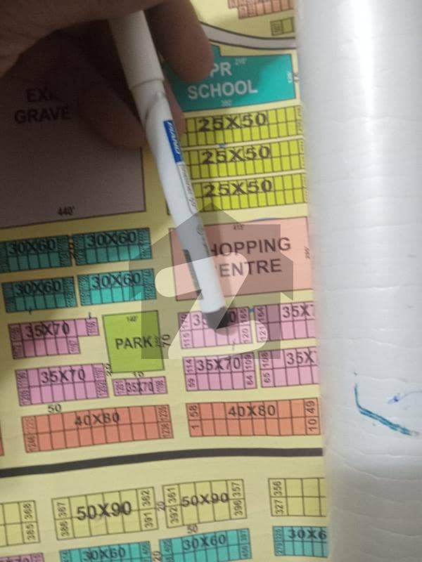 ای ۔ 12/3 ای ۔ 12,اسلام آباد میں 10 مرلہ رہائشی پلاٹ 3.2 کروڑ میں برائے فروخت۔