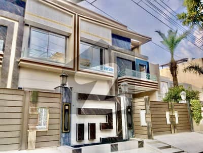 10 Marla Brand New Duplex Modern style House All Original picture Attached With Direct Owner meeting For Sale in Airline Society Back Of UCP university. 10 Marla Brand New Duplex Modern style House All Original picture Attached With Direct Owner meeting For Sale in Airline Society Back Of UCP university.