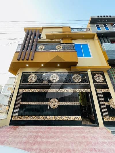 5.5 Marla South Corner House For Sale