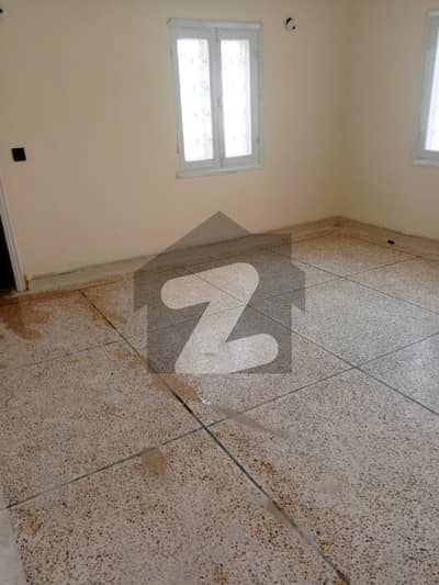 Silent Commercial office Ground Floor 400 Yards 5Rooms Silent Commercial office Ground Floor 400 Yards 5Rooms