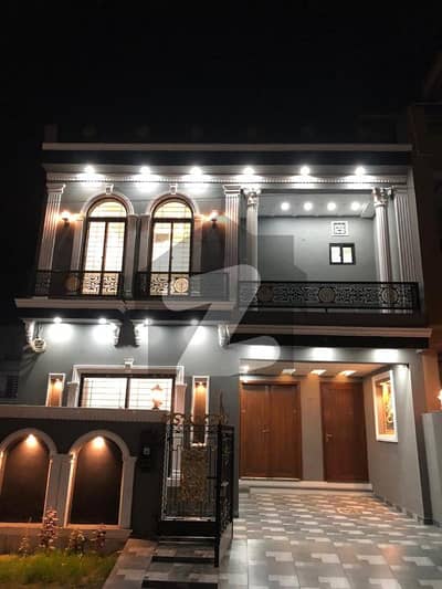 پارک ویو سٹی ۔ تولپ ایکسٹینشن بلاک پارک ویو سٹی,لاہور میں 4 کمروں کا 5 مرلہ مکان 2.25 کروڑ میں برائے فروخت۔ پارک ویو سٹی ۔ تولپ ایکسٹینشن بلاک پارک ویو سٹی,لاہور میں 4 کمروں کا 5 مرلہ مکان 2.25 کروڑ میں برائے فروخت۔