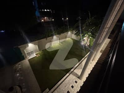 ایف ۔ 7 اسلام آباد میں 6 کمروں کا 1 کنال مکان 8.0 لاکھ میں کرایہ پر دستیاب ہے۔