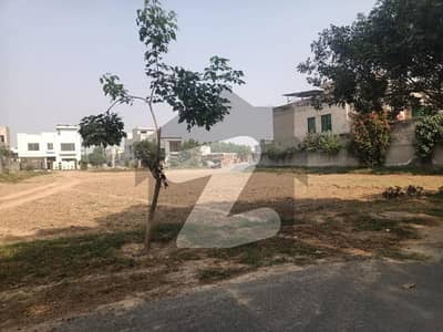 آئی ای پی انجینئرز ٹاؤن لاہور میں 1 کنال رہائشی پلاٹ 2.3 کروڑ میں برائے فروخت۔ آئی ای پی انجینئرز ٹاؤن لاہور میں 1 کنال رہائشی پلاٹ 2.3 کروڑ میں برائے فروخت۔