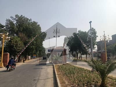 آئی ای پی انجینئرز ٹاؤن لاہور میں 1 کنال رہائشی پلاٹ 2.4 کروڑ میں برائے فروخت۔ آئی ای پی انجینئرز ٹاؤن لاہور میں 1 کنال رہائشی پلاٹ 2.4 کروڑ میں برائے فروخت۔