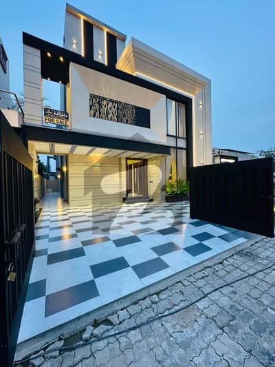 Get In Touch Now To Buy A 10 Marla House In Bahria Town - Sector E Get In Touch Now To Buy A 10 Marla House In Bahria Town - Sector E