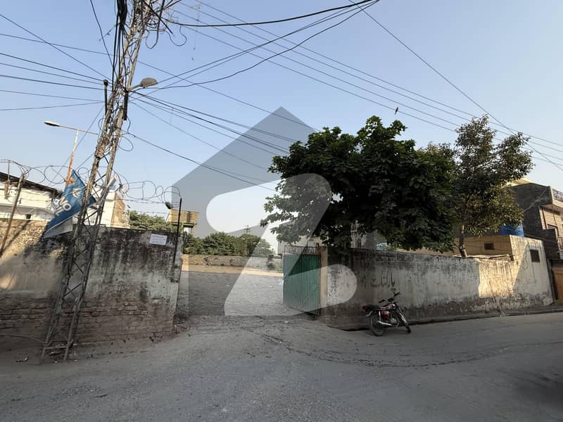 Semi-Commercial Land For Sale on Prime Location Semi-Commercial Land For Sale on Prime Location