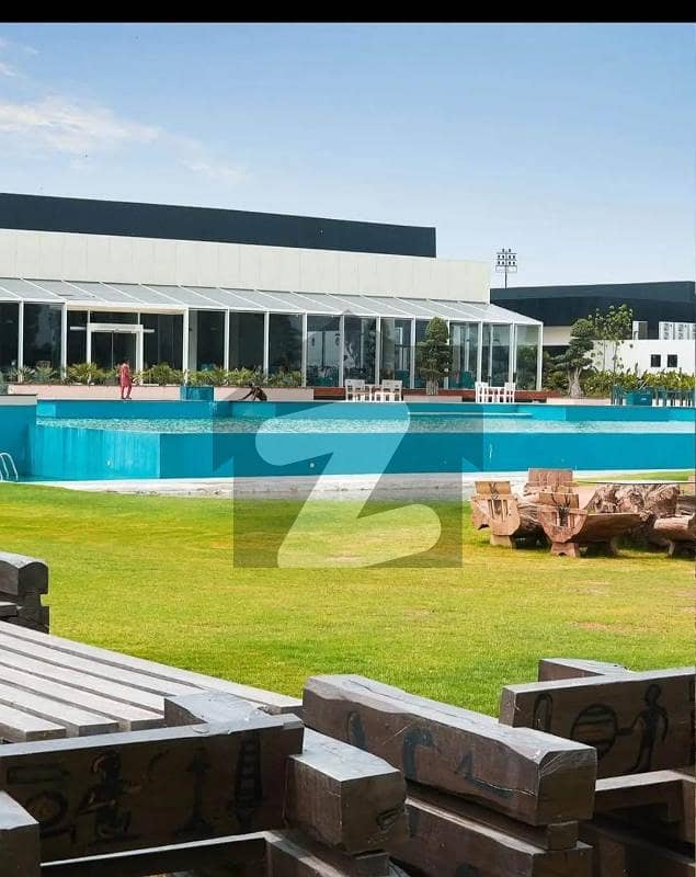 ساہیان والا فیصل آباد میں 4 کنال فارم ہاؤس 6.4 کروڑ میں برائے فروخت۔