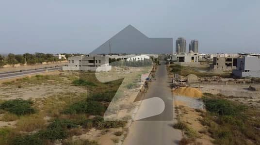 ڈی ایچ اے فیز 8 - زون سی ڈی ایچ اے فیز 8,ڈی ایچ اے ڈیفینس,کراچی میں 1 کنال رہائشی پلاٹ 6.0 کروڑ میں برائے فروخت۔