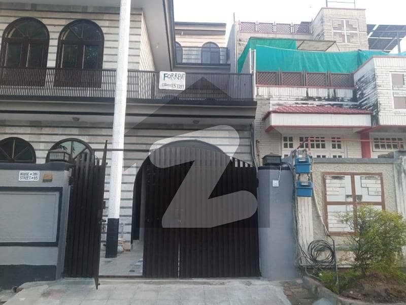 آئی ۔ 8 اسلام آباد میں 6 کمروں کا 12 مرلہ مکان 3.5 لاکھ میں کرایہ پر دستیاب ہے۔