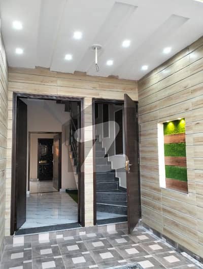 الکبیر ٹاؤن - فیز 2 الکبیر ٹاؤن,رائیونڈ روڈ,لاہور میں 3 کمروں کا 3 مرلہ مکان 1.18 کروڑ میں برائے فروخت۔ الکبیر ٹاؤن - فیز 2 الکبیر ٹاؤن,رائیونڈ روڈ,لاہور میں 3 کمروں کا 3 مرلہ مکان 1.18 کروڑ میں برائے فروخت۔