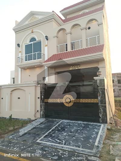 5 Marla Brand New House For Urgent Sale