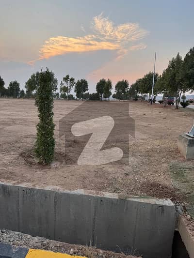 ڈی ایچ اے ویلی - بوجنولیا سیکٹر ڈی ایچ اے ویلی,ڈی ایچ اے ڈیفینس,اسلام آباد میں 5 مرلہ رہائشی پلاٹ 21.0 لاکھ میں برائے فروخت۔ ڈی ایچ اے ویلی - بوجنولیا سیکٹر ڈی ایچ اے ویلی,ڈی ایچ اے ڈیفینس,اسلام آباد میں 5 مرلہ رہائشی پلاٹ 21.0 لاکھ میں برائے فروخت۔