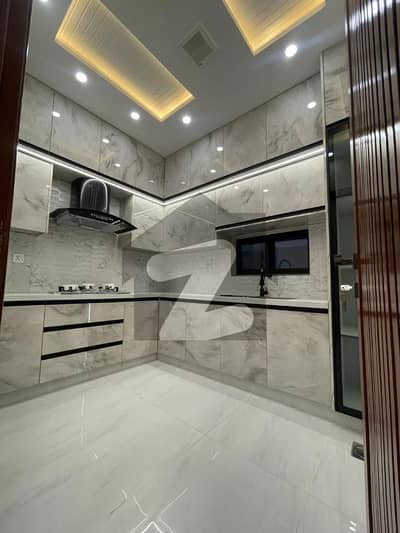 ڈی ایچ اے 11 رہبر فیز 2 ڈی ایچ اے 11 رہبر,لاہور میں 3 کمروں کا 5 مرلہ مکان 2.65 کروڑ میں برائے فروخت۔ ڈی ایچ اے 11 رہبر فیز 2 ڈی ایچ اے 11 رہبر,لاہور میں 3 کمروں کا 5 مرلہ مکان 2.65 کروڑ میں برائے فروخت۔