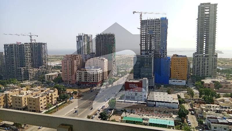 کلفٹن ۔ بلاک 1 کلفٹن,کراچی میں 3 کمروں کا 9 مرلہ فلیٹ 5.0 کروڑ میں برائے فروخت۔