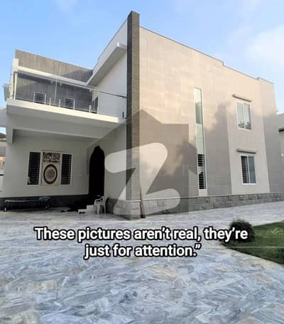 1000 Sq. Yards Corner Bungalow For Sale 1000 Sq. Yards Corner Bungalow For Sale