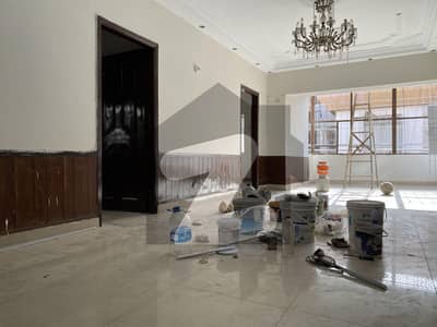 روفی لیک ڈرائیو اپارٹمنٹ کراچی میں 3 کمروں کا 9 مرلہ فلیٹ 1.65 کروڑ میں برائے فروخت۔