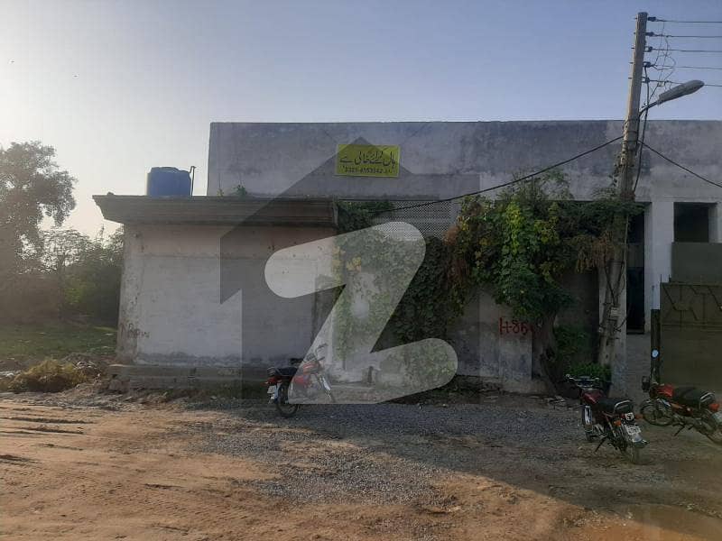 پائن ایونیو لاہور میں 1 کنال دفتر 5.5 لاکھ میں کرایہ پر دستیاب ہے۔ پائن ایونیو لاہور میں 1 کنال دفتر 5.5 لاکھ میں کرایہ پر دستیاب ہے۔