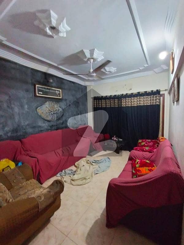 گلشن اقبال - بلاک 13 گلشنِ اقبال,گلشنِ اقبال ٹاؤن,کراچی میں 2 کمروں کا 4 مرلہ فلیٹ 1.15 کروڑ میں برائے فروخت۔ گلشن اقبال - بلاک 13 گلشنِ اقبال,گلشنِ اقبال ٹاؤن,کراچی میں 2 کمروں کا 4 مرلہ فلیٹ 1.15 کروڑ میں برائے فروخت۔