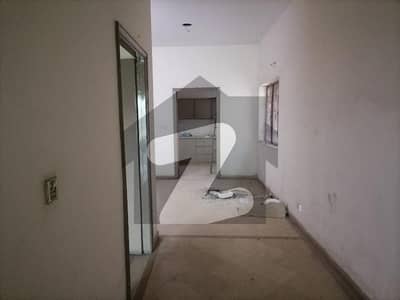 Flat In Allama Iqbal Town - Kashmir Block