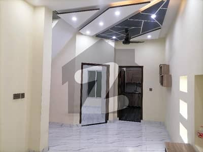 علامہ اقبال ٹاؤن ۔ کشمیر بلاک علامہ اقبال ٹاؤن,لاہور میں 3 کمروں کا 3 مرلہ مکان 2.3 کروڑ میں برائے فروخت۔ علامہ اقبال ٹاؤن ۔ کشمیر بلاک علامہ اقبال ٹاؤن,لاہور میں 3 کمروں کا 3 مرلہ مکان 2.3 کروڑ میں برائے فروخت۔