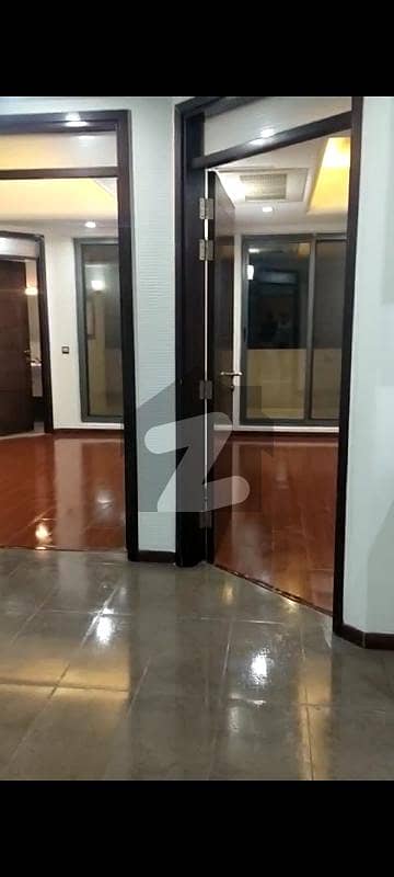 3 Bed Flat In Silver Oaks F-10 Markaz 3 Bed Flat In Silver Oaks F-10 Markaz