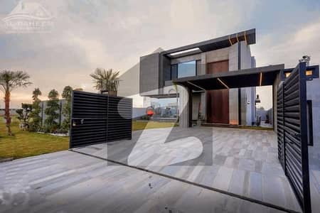 ڈی ایچ اے فیز 7 ڈیفنس (ڈی ایچ اے),لاہور میں 6 کمروں کا 1 کنال مکان 8.95 کروڑ میں برائے فروخت۔